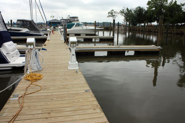 Boat Slip Rentals - Two Rivers Yacht Basin